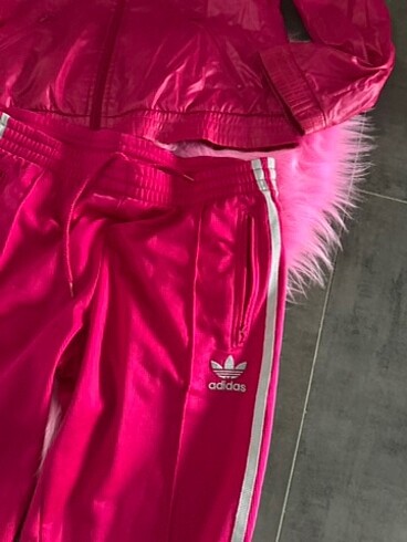 s Beden Adidas orjinal takım fuşya
