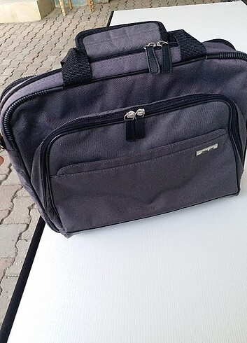asus laptop çantası