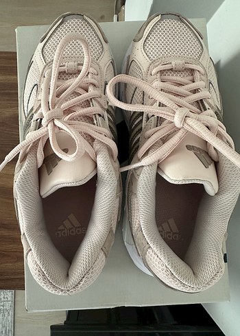 38 Beden Adidas Responce Cl Spor Ayakkabı