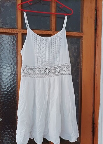 40 Beden beyaz Renk Yazlık elbise 