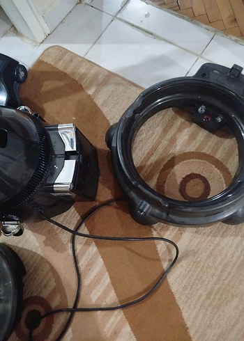 Siyah Klasik Elektrikli Süpürge - Görsel 5