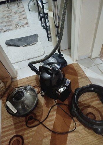 Siyah Klasik Elektrikli Süpürge - Görsel 4