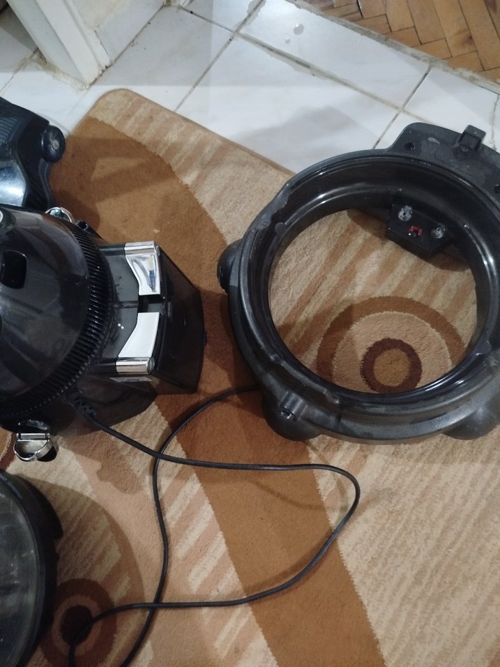 Siyah Klasik Elektrikli Süpürge - Görsel 5