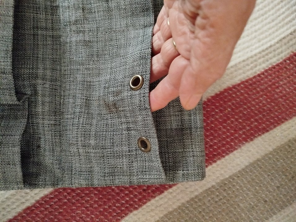 Nakışlı gri banyo aksesuarı - Görsel 4