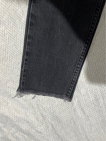 34 Beden gri Renk Jean pantolon