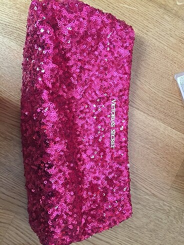 Victoria Secret makyaj çantası