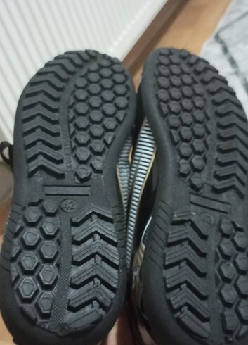 Halı saha ayakkabısı krampon  - Görsel 9