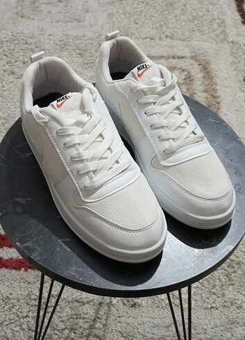 SIFIR 41 NUMARA NIKE SPOR AYAKKABISI