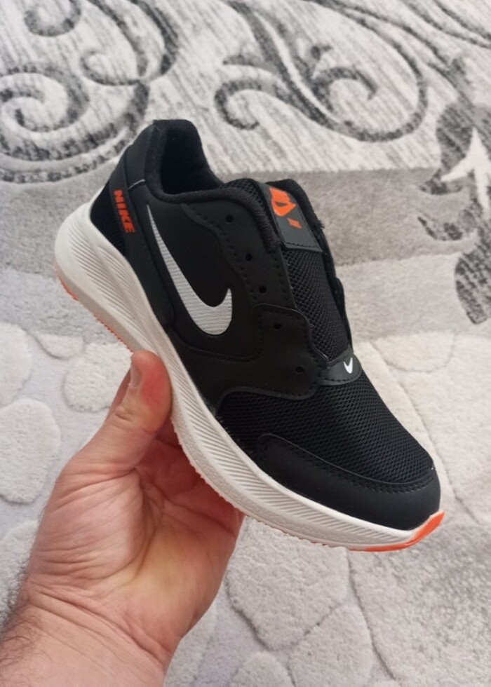 SIFIR 36  NUMARA NIKE MARKA SPOR AYAKKABI - Görsel 5