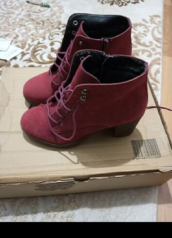 sıfır 38 numara kadın bot - Görsel 2