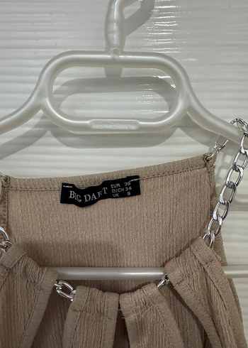 Zincir Detaylı Bej Kadın Bluz - Görsel 4