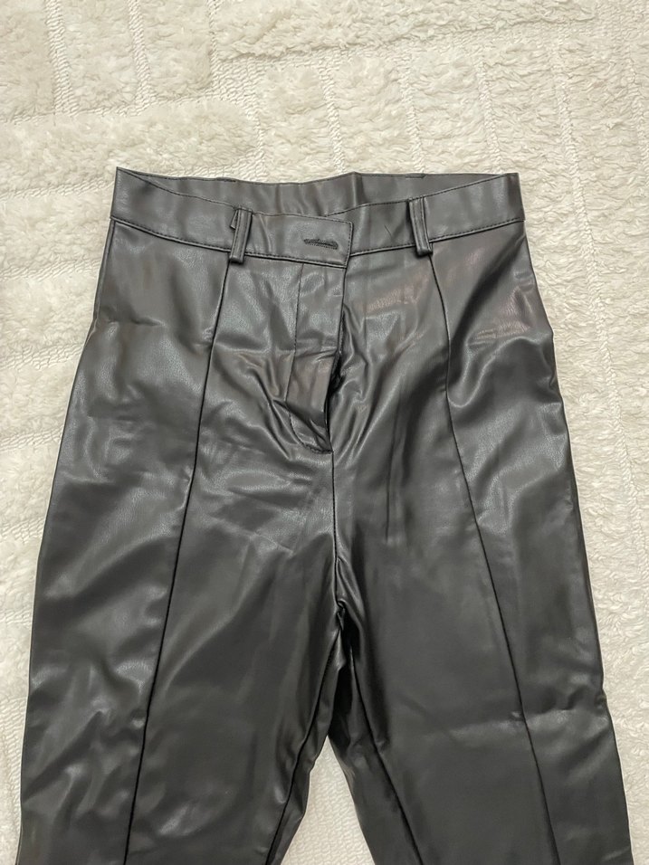Siyah Kadın Deri Dar Kesim Pantolon - Görsel 2