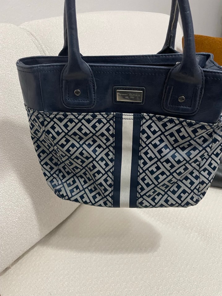 Gri Desenli Fermuarlı Kadın Çanta - Görsel 2