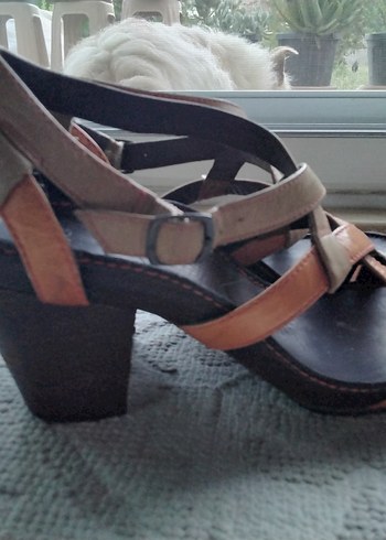 Clarks clarks deri topuklu sandalet