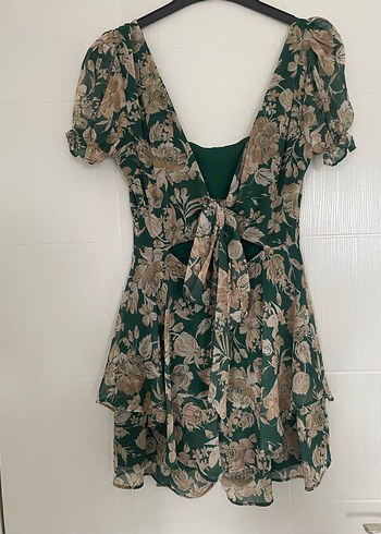 Kısa Yeşil Çiçekli Volanlı şortlu  Elbise - Görsel 2