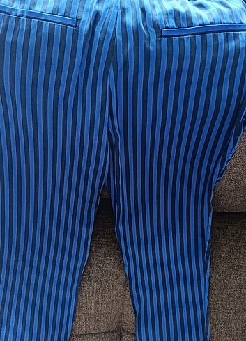 m Beden lacivert Renk ZARA çok hafif havuç model pantolon
