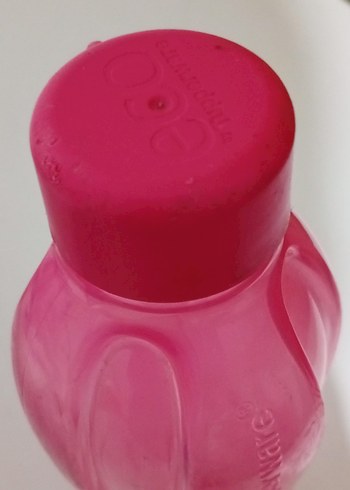 Beden Tupperware Pembe 500 ml şişe