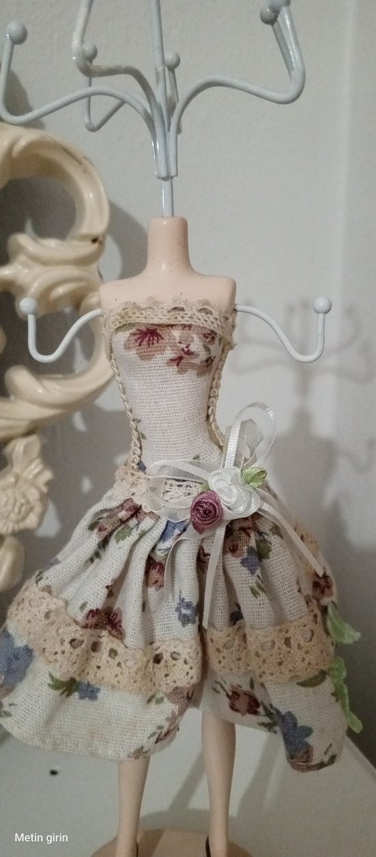 Bej Pastel Mini Takı Standı Biblo - Görsel 3