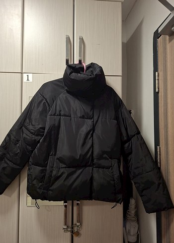 Siyah  Kadın Kışlık Şişme Mont - Görsel 3