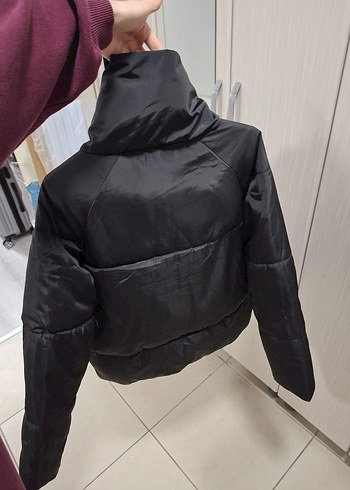 Siyah  Kadın Kışlık Şişme Mont - Görsel 4