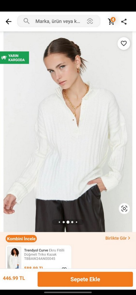 Krem Yüksek Yakalı  Kadın Kazak - Görsel 2