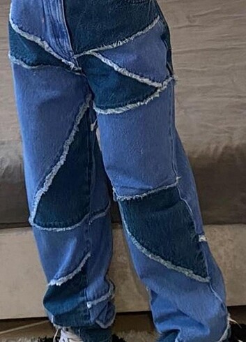 BOOHOO PATCWORK JEAN 