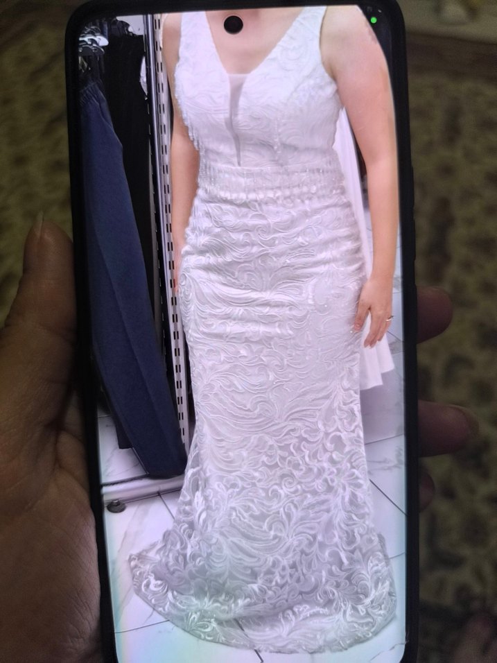 Beyaz V Yaka Denizkızı Gelinlik - Görsel 3