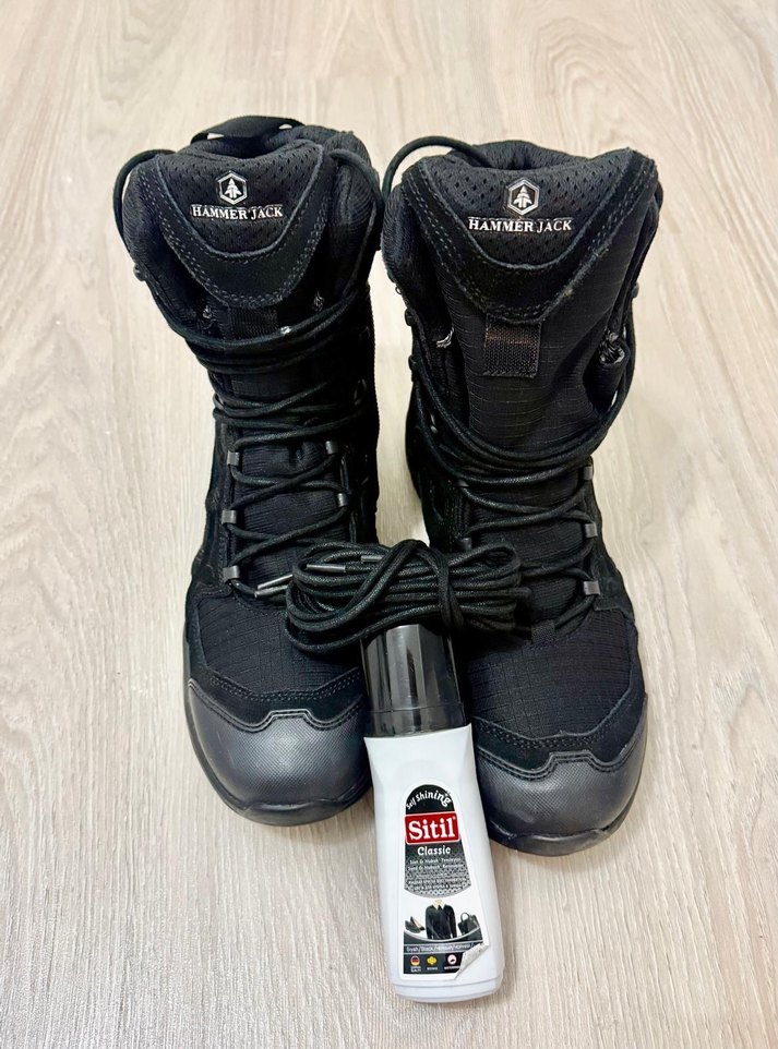 Siyah erkek bot - Görsel 3