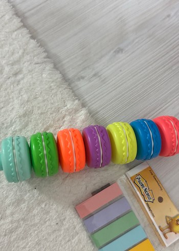 Pastel Renkli Okul Aktivite Malzemeleri - Görsel 2