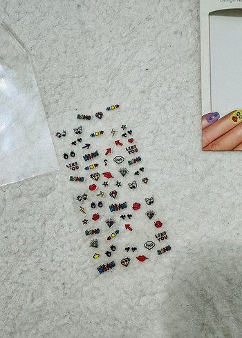 Renkli Cueivly Tırnak Süslemeleri - Görsel 2