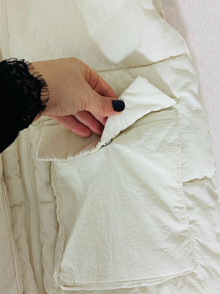 Kapüşonlu Fermuarlı Yelek - Görsel 3