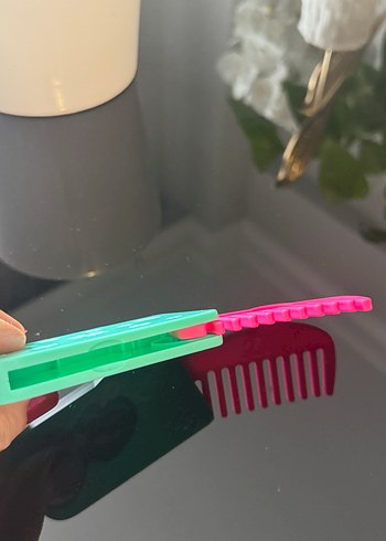 Renkli Barbie Desenli tarak - Görsel 4