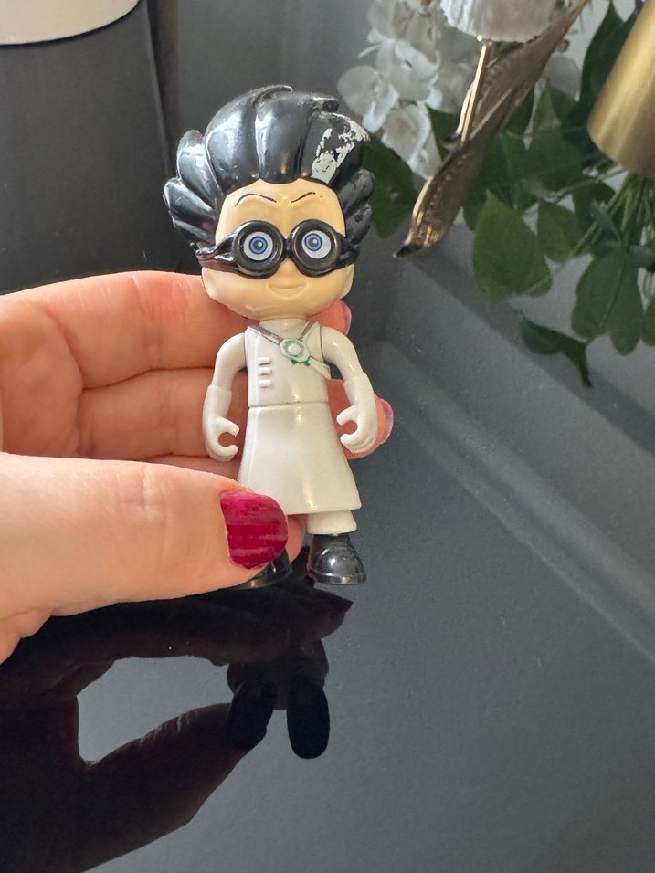 Siyah Karanlık Figür Aksiyon Oyuncak - Görsel 3