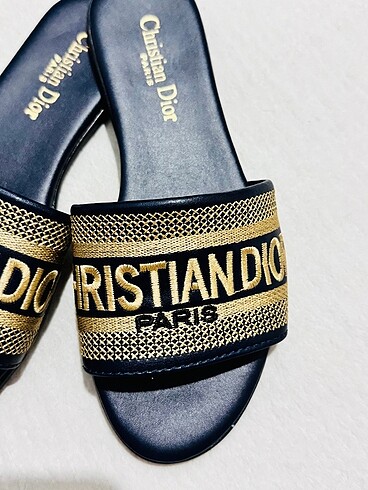 Christian Louboutin 38 numara