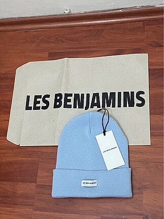 LES BENJAMINS BERE