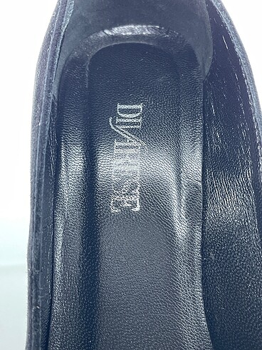 36 Beden siyah Renk Divarese Platform %70 İndirimli.