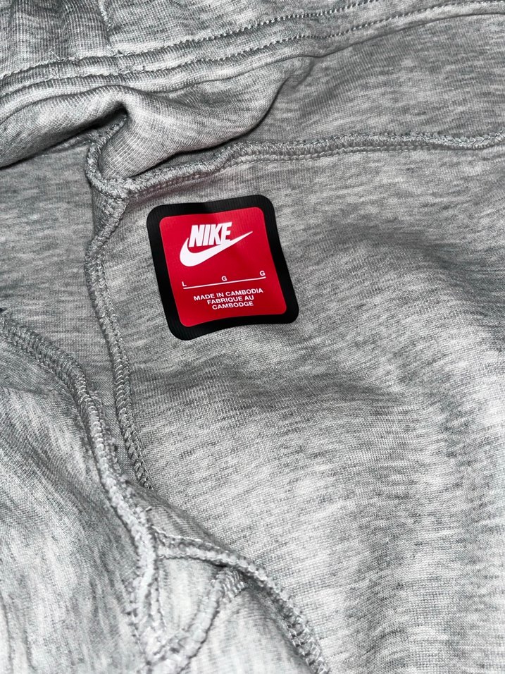 Nike Tech fleece 2025 gri orjinal - Görsel 3