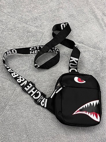 Bape Bel Çantası
