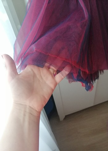 10 Yaş Beden bordo Renk Bordo ve beyaz tüllü elbise