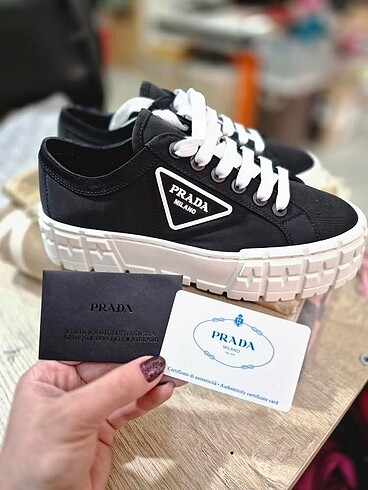Orjinal prada