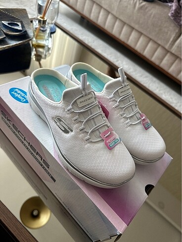 37 Beden Skechers orjinal terlik