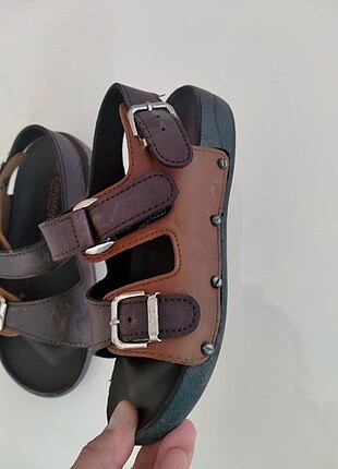 30 Beden Erkek çocuk sandaler