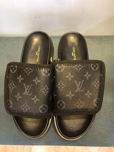 Louis vuitton terlik