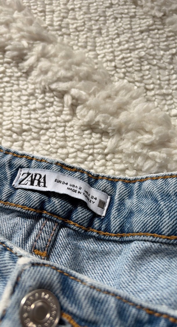 Beyaz Rahat Kesim Midi Kot Pantolon - Görsel 4