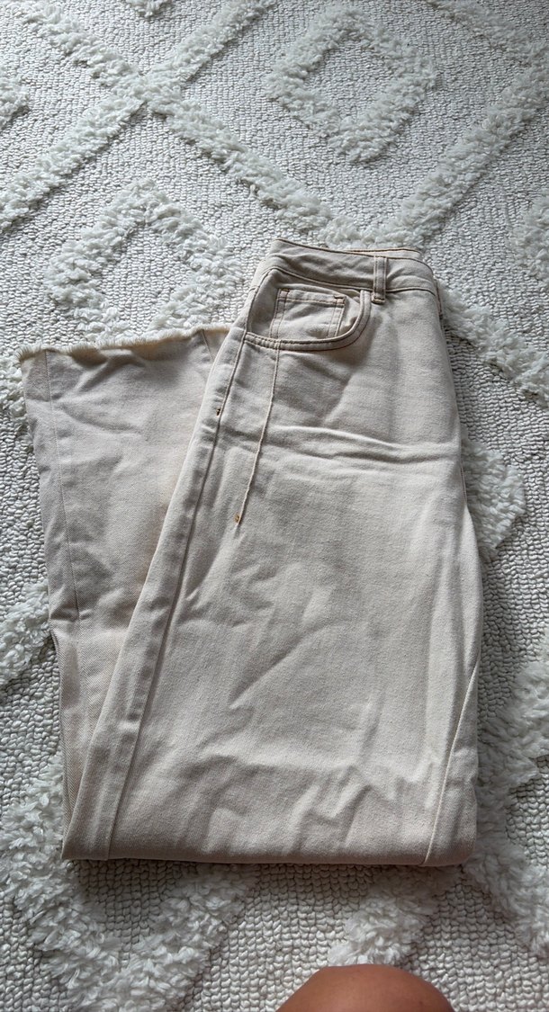 Bej Kadın Bol Kesim Midi Pantolon - Görsel 3