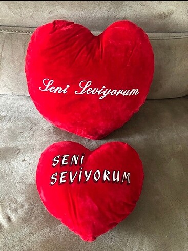 Sevgililer günü yastığı