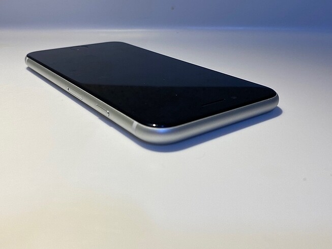 iPhone se 2.nesil - Görsel 3