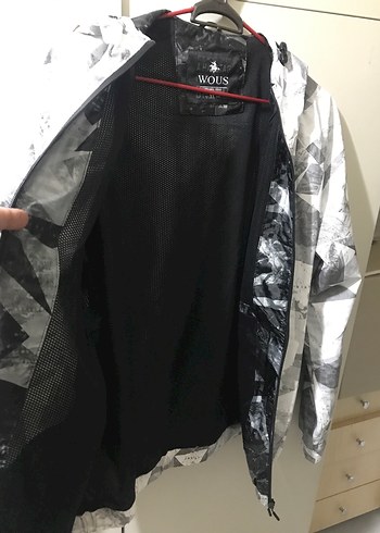 Gri Baskılı Kapüşonlu Kadın Ceket - Görsel 3