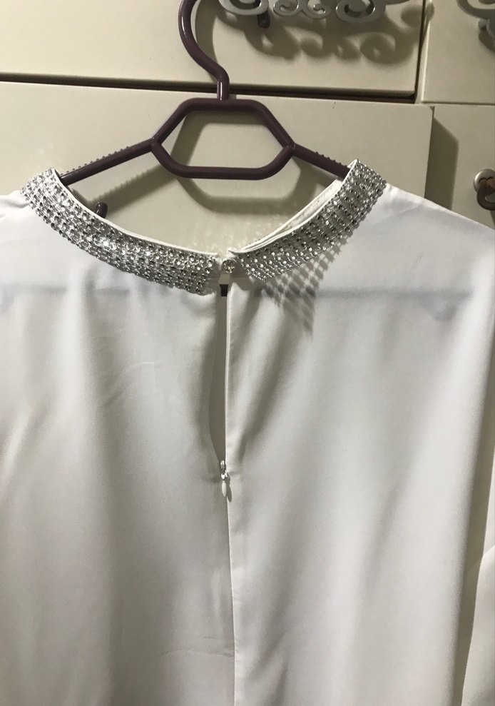 Beyaz Uzun Kollu Salaş Bluz - Görsel 4