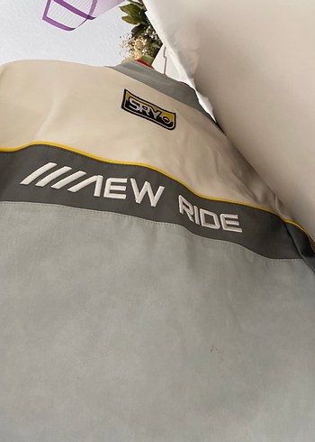 m Beden Gri Baskılı Deri Biker Ceket